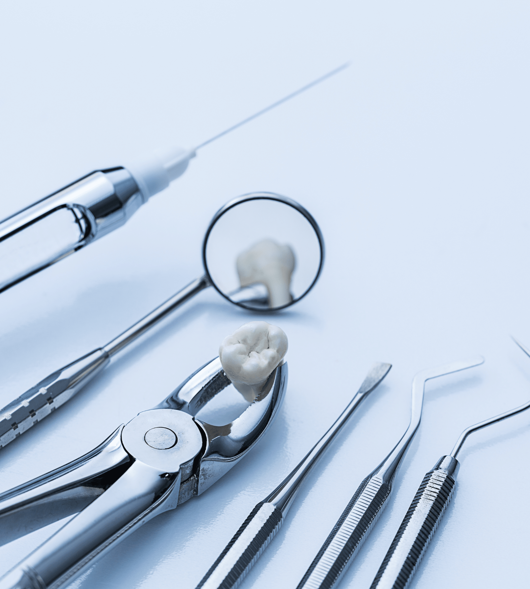 Top Dental Treatments to Transform Your Look Before the Holidays